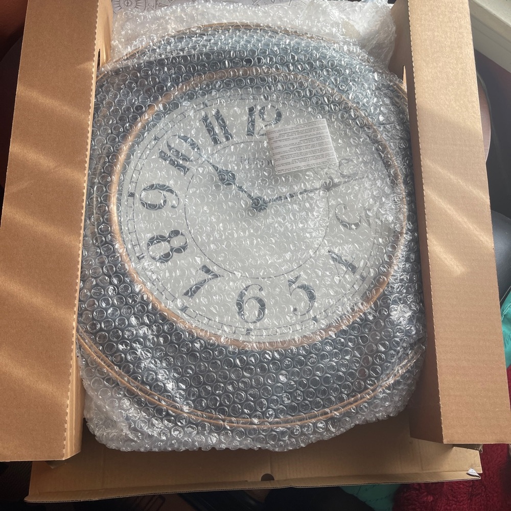 NWOT bulova wall clock - Picture 2 of 5
